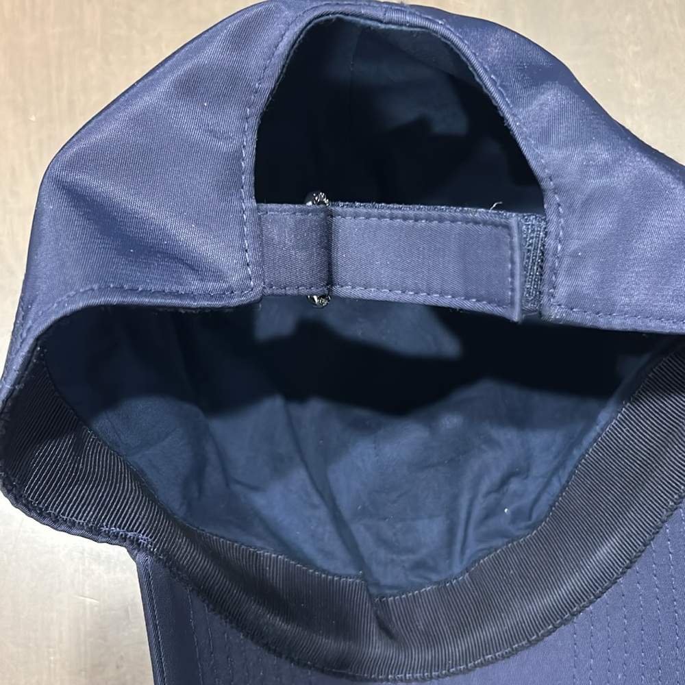 Moncler NEW Logo Patch Baseball Cap
🔥READ DESCRIPTION 🔥🔥🔥 - Picture 6 of 8